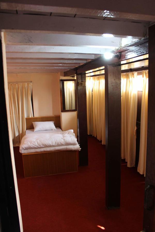 Moonlight Guest House Bhatgoan Exterior photo