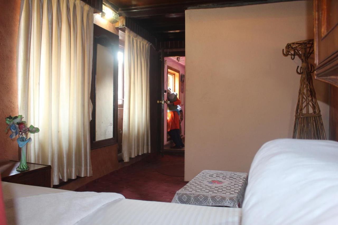 Moonlight Guest House Bhatgoan Exterior photo