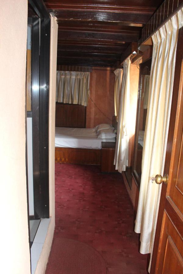 Moonlight Guest House Bhatgoan Exterior photo